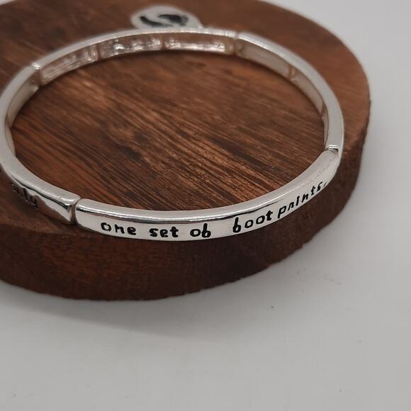 When You See Only One Set Of Footprints...Silver Charm Stretch Bracelet - Picture 3 of 5